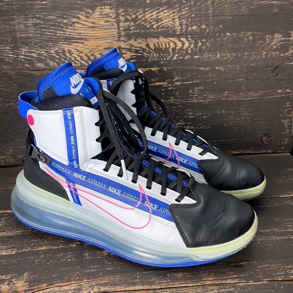 Nike Air Max 720 Saturn High Tops Size 9